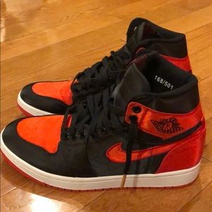 Nike Air Jordan red/black 9.5